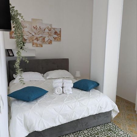 מאיורי Piccolo Appartamento Con Grande Terrazzo Panoramico מראה חיצוני תמונה